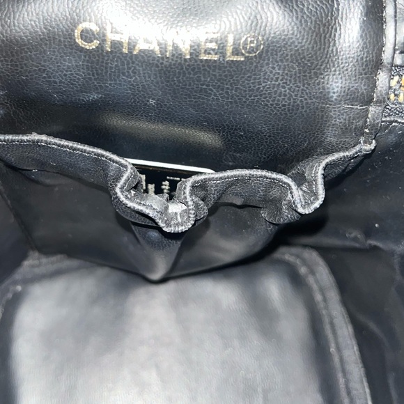 Chanel Vanity Bag - Picture 2 of 11